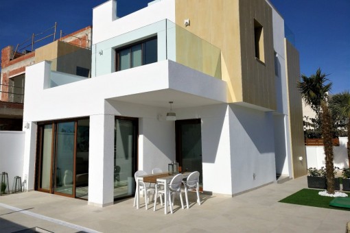 villa in Alicante for sale
