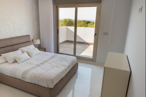 Bedroom with access to the roof terrace